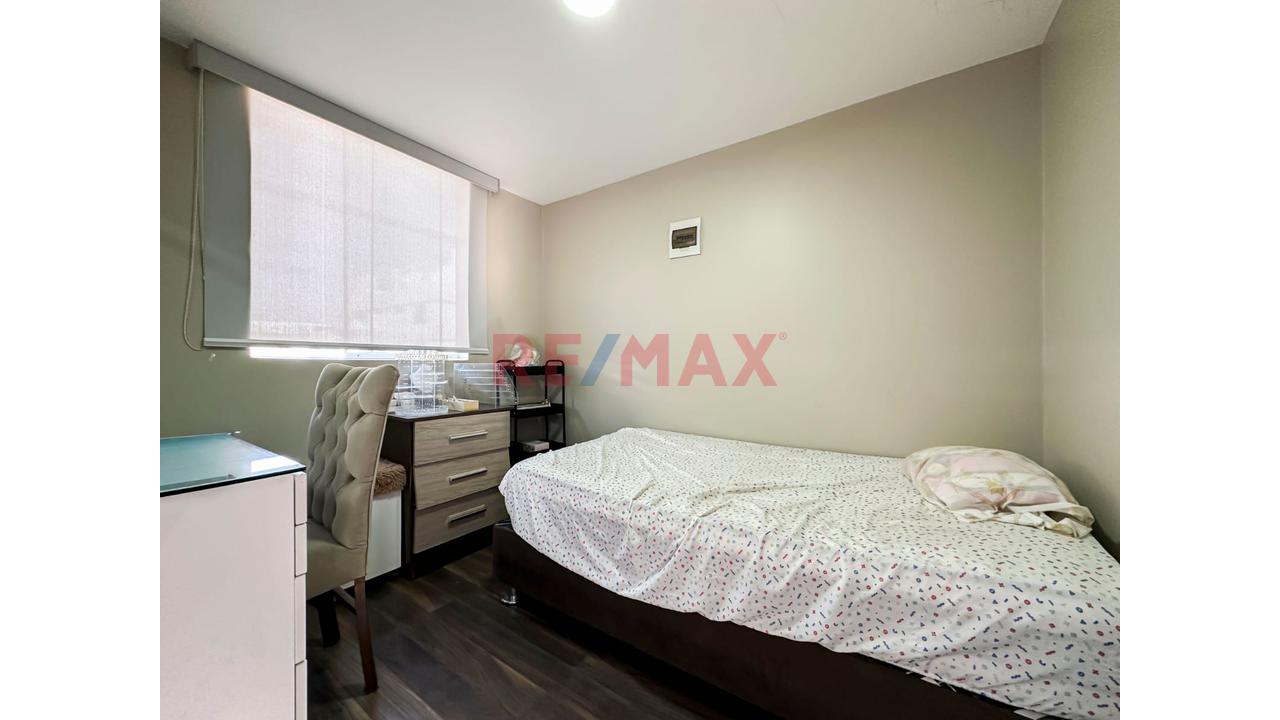 Vendo Amplia Casa De 3 Pisos Con Doble Terraza En San Miguel: 196 M² - 14