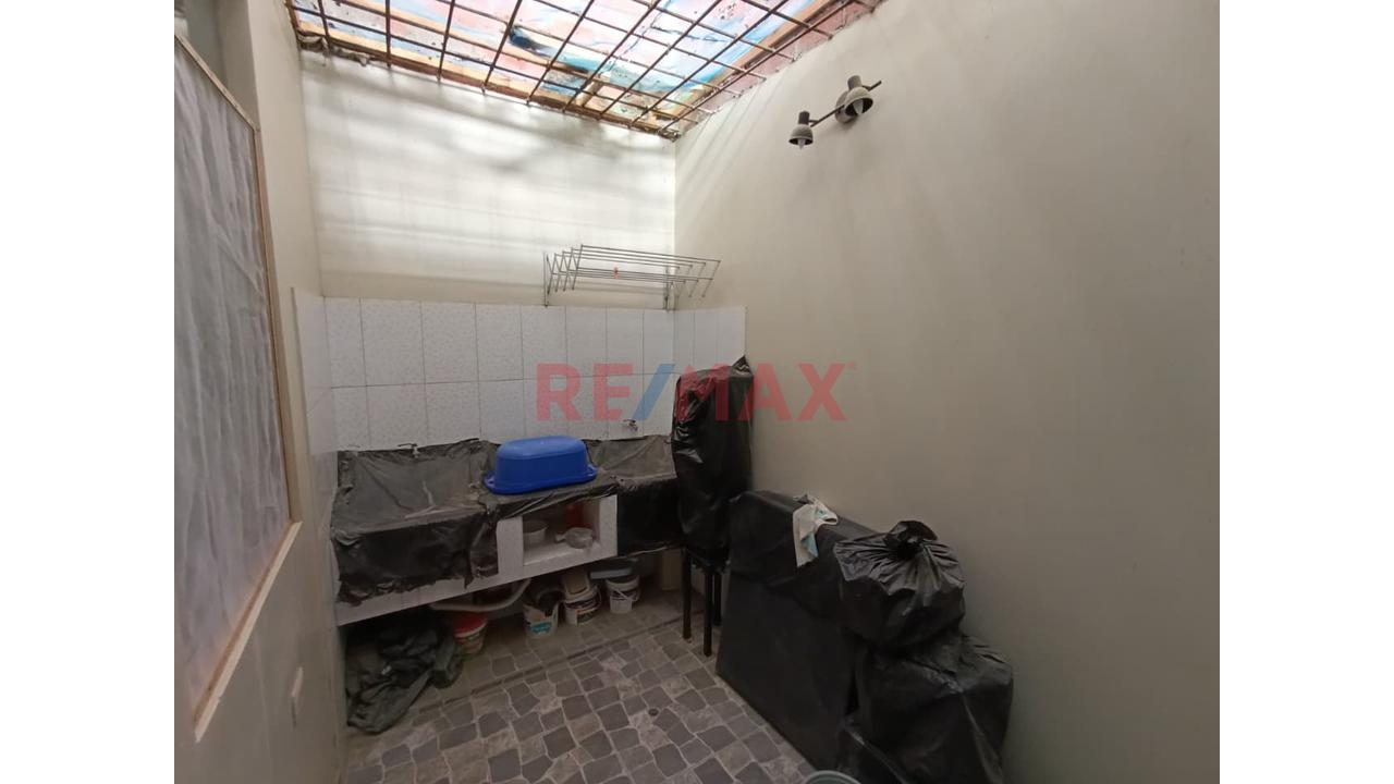 ✨ Vive E Invierte En Villa La Planicie 🏚️ Casa Moderna Con Cochera 🚗 Y Preparada Para 3 Pisos🧱 A Pasos De Av Gustavo Mohme - 9