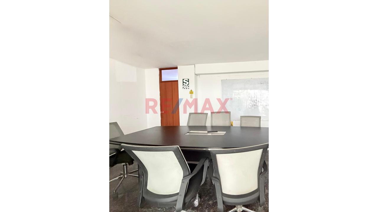 🔥 Oportunidad Única: Casa En Venta En La Urb. San Nicolas 🏡Cerca A La Unt - 10
