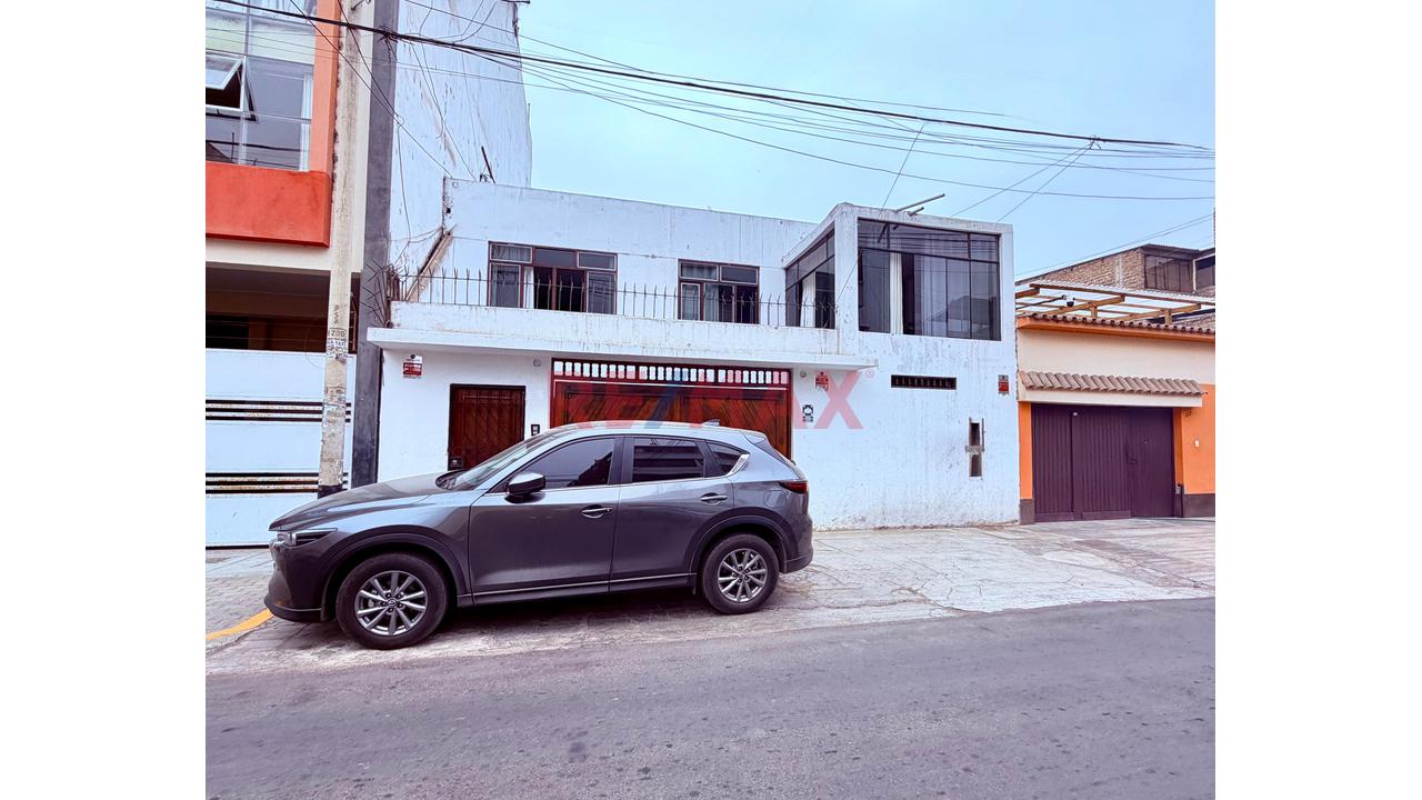 🔥 Oportunidad Única: Casa En Venta En La Urb. San Nicolas 🏡Cerca A La Unt - 1
