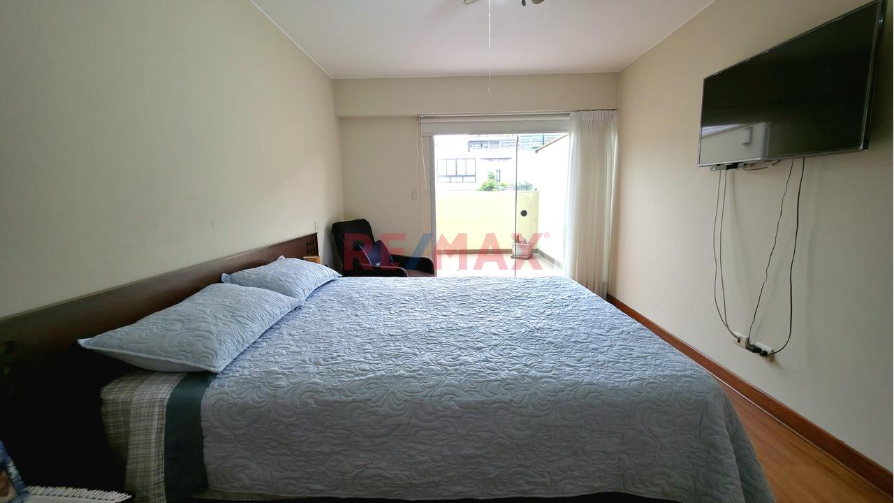 Venta Exclusivo Departamento Triplex En Urb. Higuereta - Surco — foto 9
