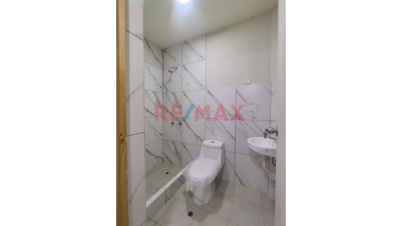 Vive En Primer Piso  Ingreso Independiente Cerca Al Óvalo De La Perla — foto 8
