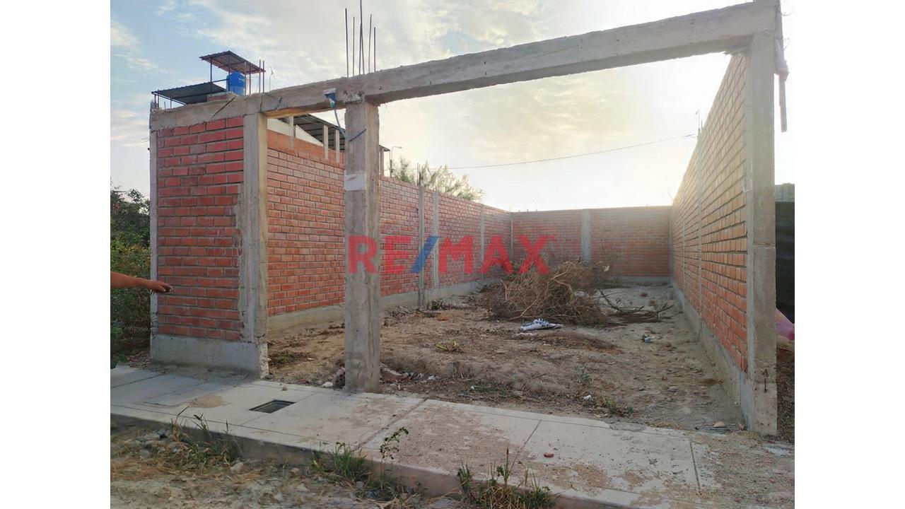 Venta De Terreno Cercado En Urb. Planicie