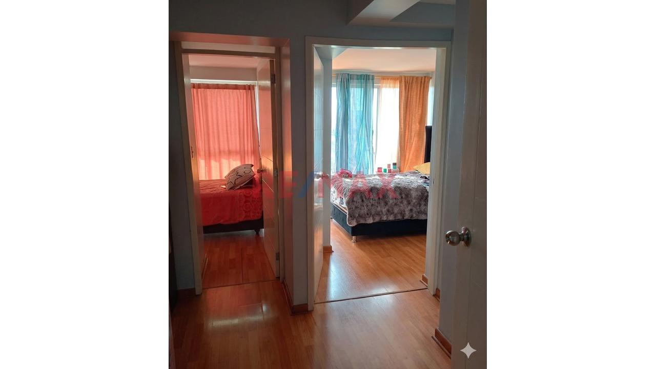 Vendo Moderno Triplex Urb. Olimpo Ate 5To Piso Con Ascensor  Área 116M2 4 Dormitorios  4 Baños - 19