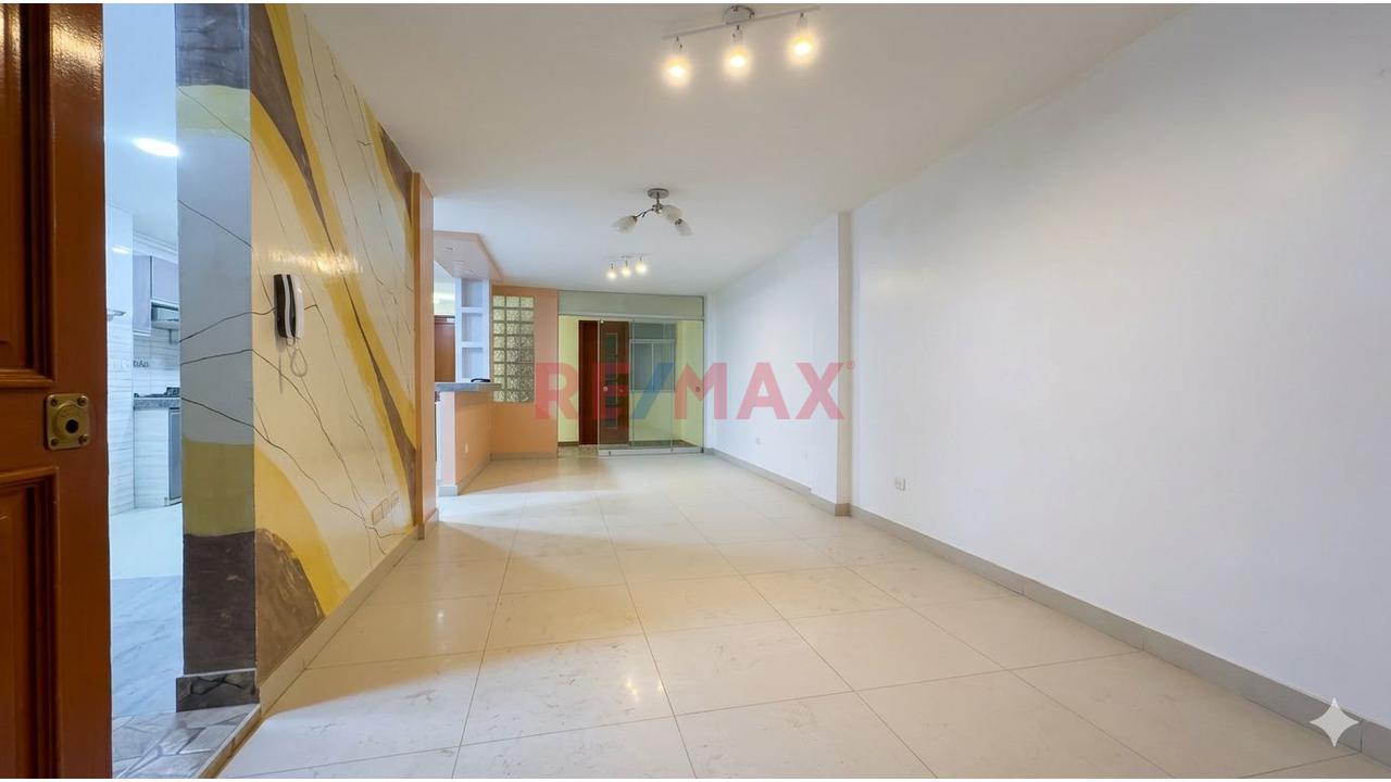 🔥 Casa De 2 Pisos Independientes + Proyección Para 3Er Piso En Urb. Fermín Ávila Morón 🔥 - 20