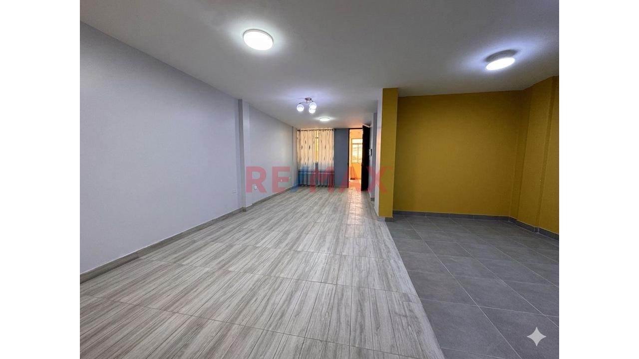 🔥 Casa De 2 Pisos Independientes + Proyección Para 3Er Piso En Urb. Fermín Ávila Morón 🔥 - 16