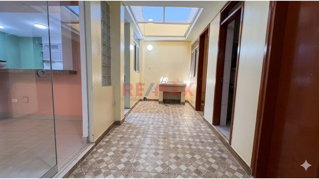 🔥 Casa De 2 Pisos Independientes + Proyección Para 3Er Piso En Urb. Fermín Ávila Morón 🔥 - 21
