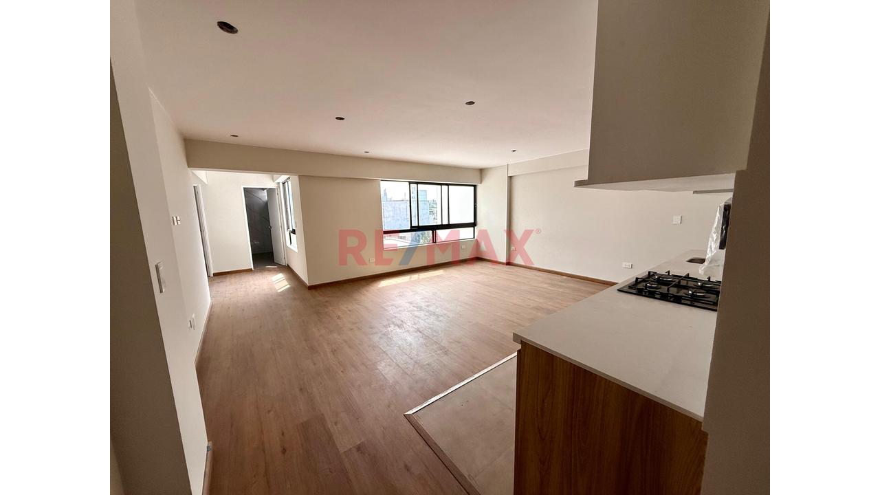 Vendo Departamento Amplio De 93M² En Sucro — foto 3