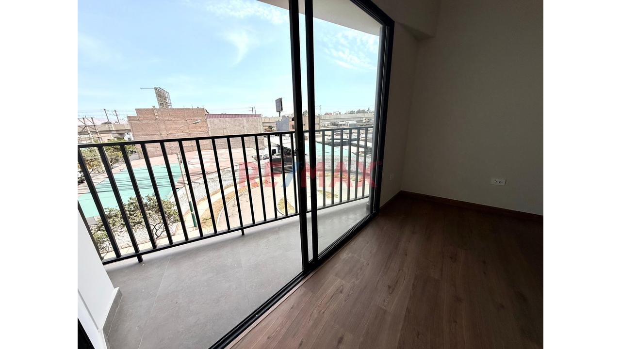 Vendo Departamento Amplio De 93M² En Sucro — foto 9