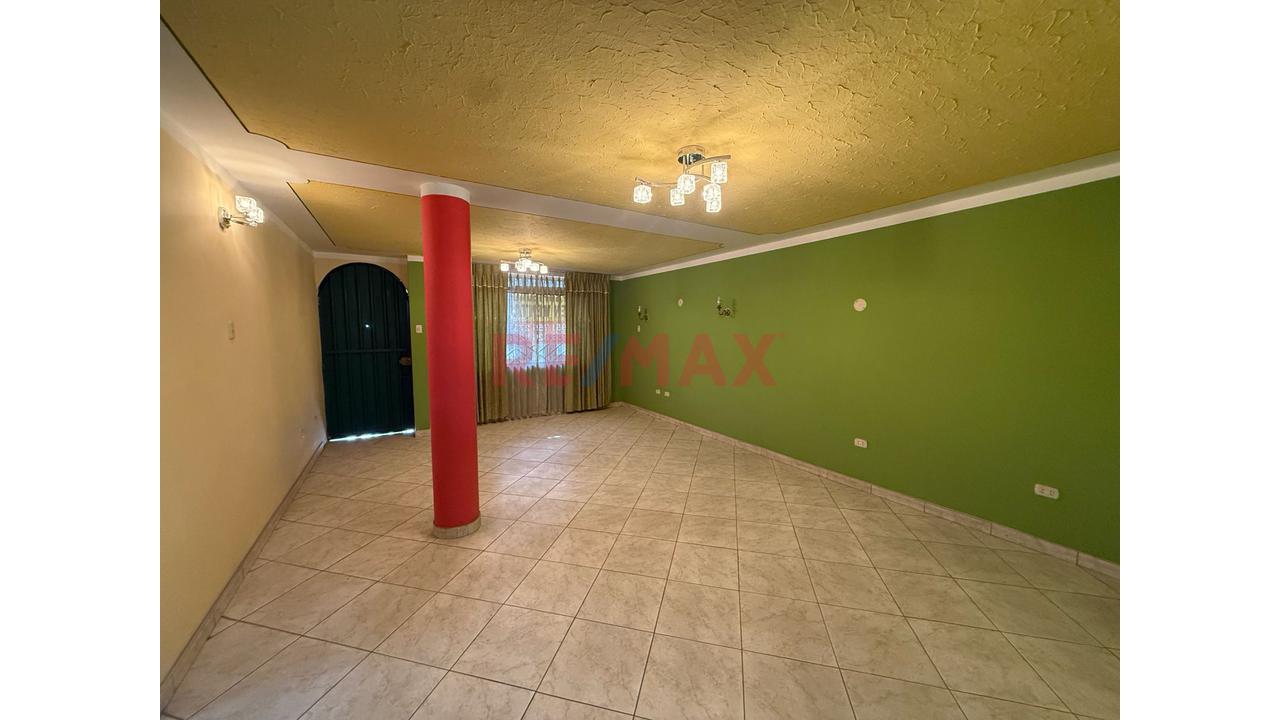 En Venta Amplia Casa Multifamiliar En Casa Lago San Jose - Cercado — foto 2