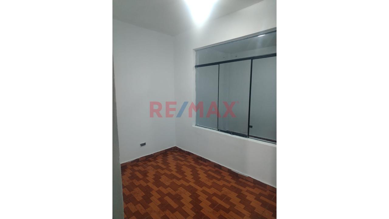¿Buscas Independizarte Sin Salir De Lima Norte Y Con Todo Al Alcance? 🏡✨ Este Departamento En San Martín De Porres Tiene La Ubicación Que Todos Quieren Y El Precio Que Pocos Encuentran. — foto 2