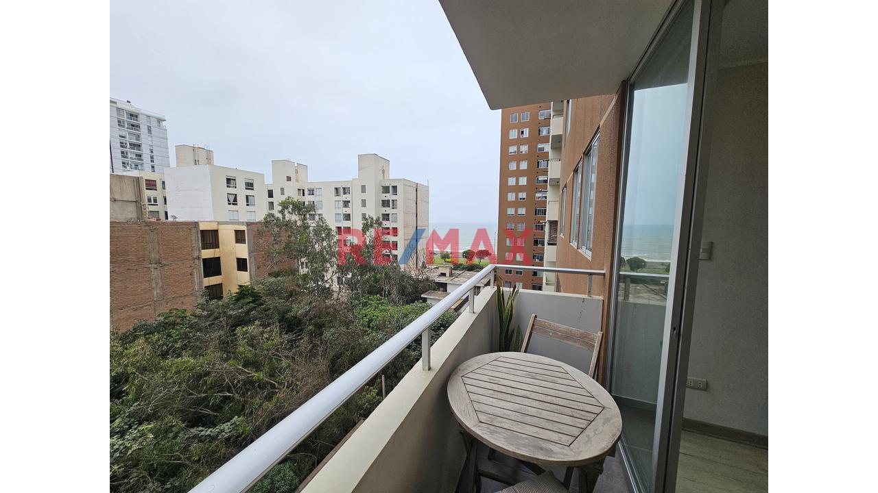 Exclusivo Apartamento Amoblado Con Vista Lateral Al Mar — foto 8