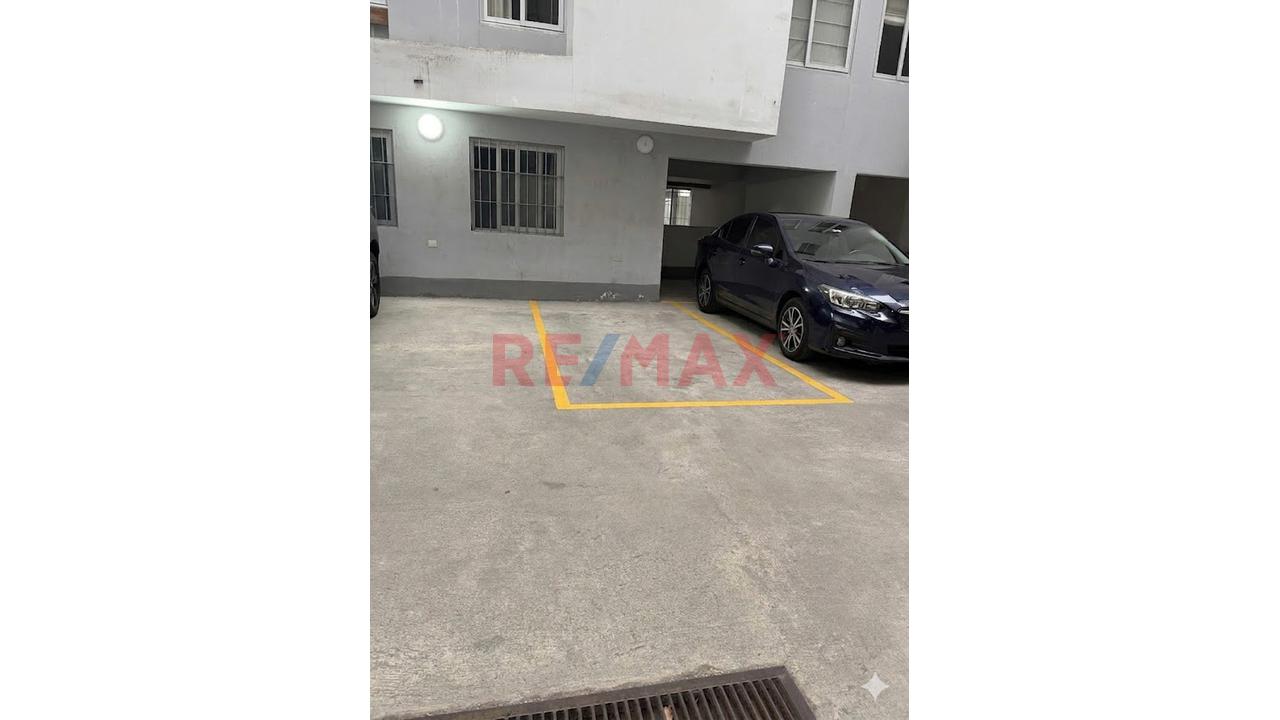 Se Vende Departamento En Magdalena Limite Con San Isidro — foto 9