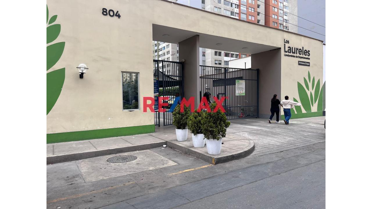 🏡 Departamento En Venta + Cochera | Condominio Los Laureles – Comas
