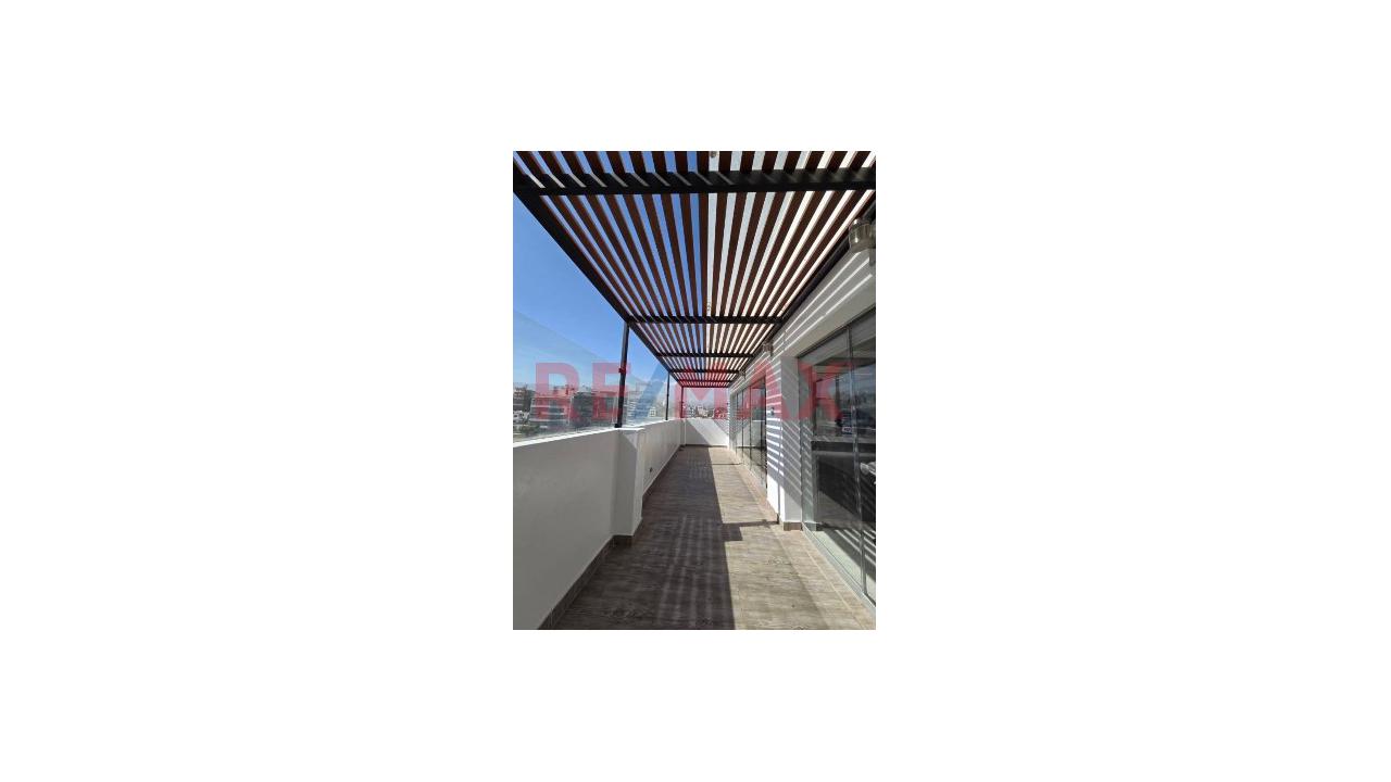 🏡 Exclusivo Duplex + Terraza En Venta – Tronchadero, Cayma 🏡 - 8
