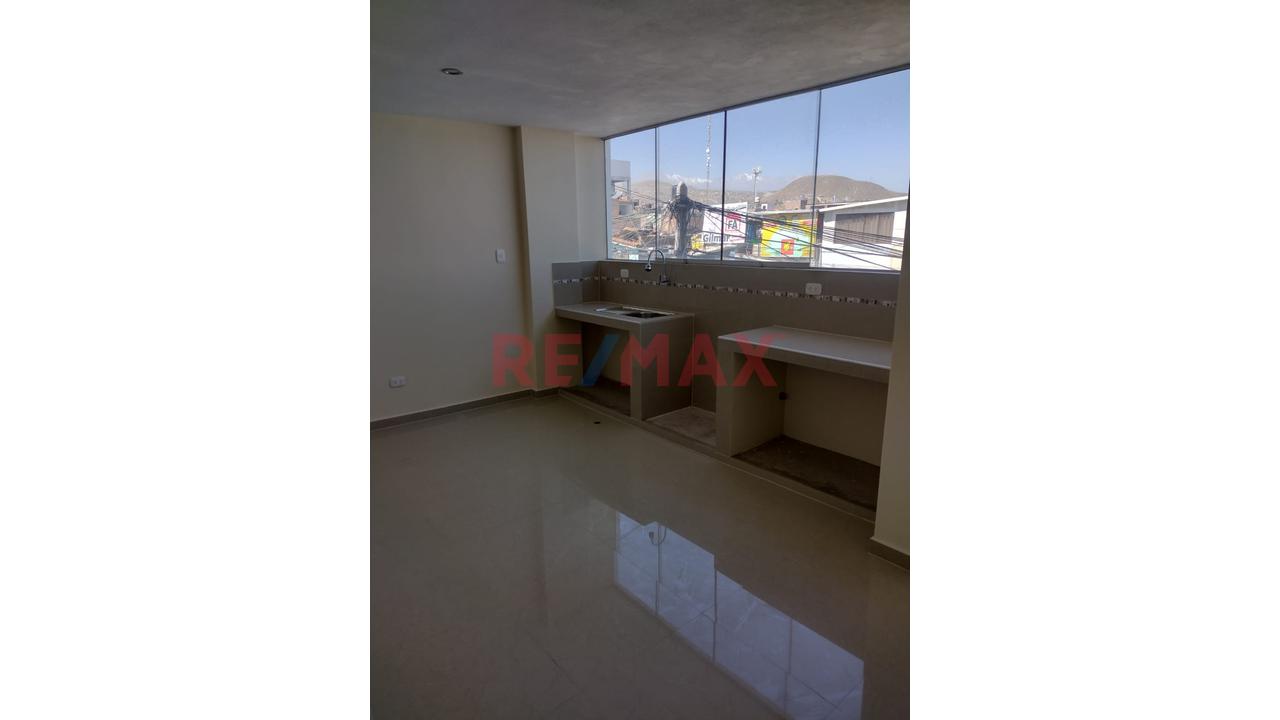 Mini Departamento En Venta 2 Habitaciones Con Servicios Independientes - 2
