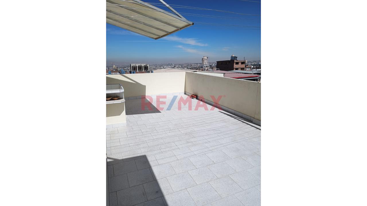 Mini Departamento En Venta 2 Habitaciones Con Servicios Independientes - 6