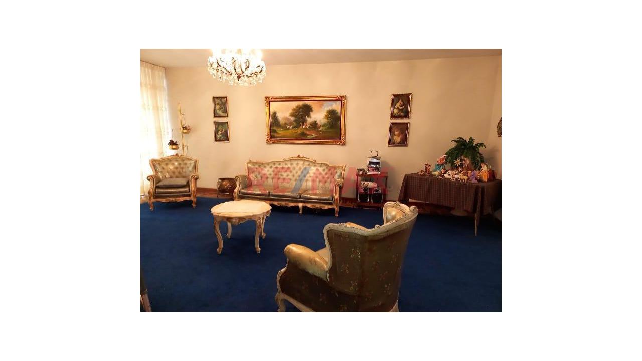 Venta Casa Callao 2 Pisos — foto 3