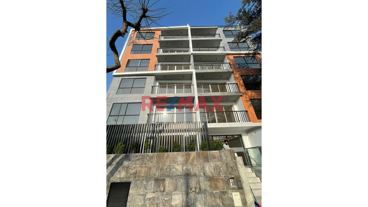 Se Vende Departamento En La Mejor Zona Surco