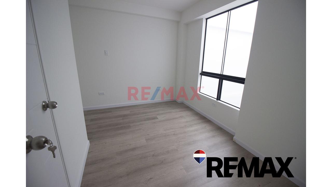 Se Vende Departamento Quinto Piso Estreno Frente A Parque San Juan De Miraflores - 17
