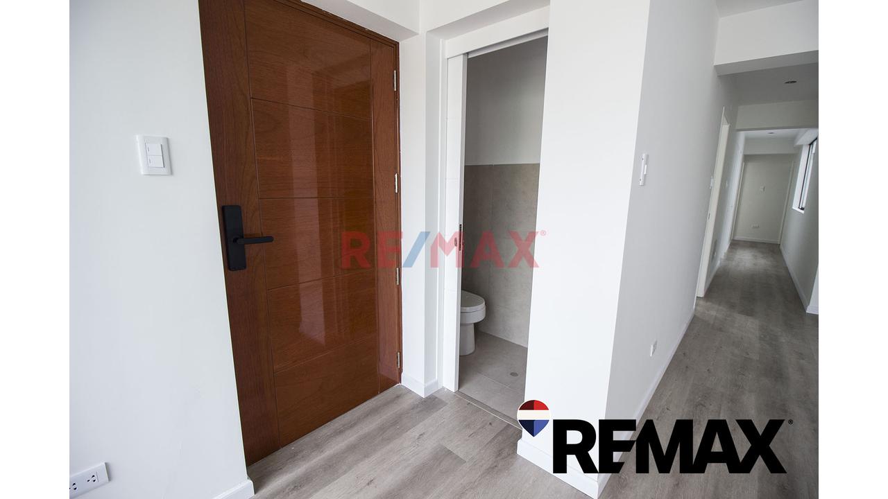 Se Vende Departamento Sétimo Piso Estreno Frente A Parque San Juan De Miraflores — foto 11
