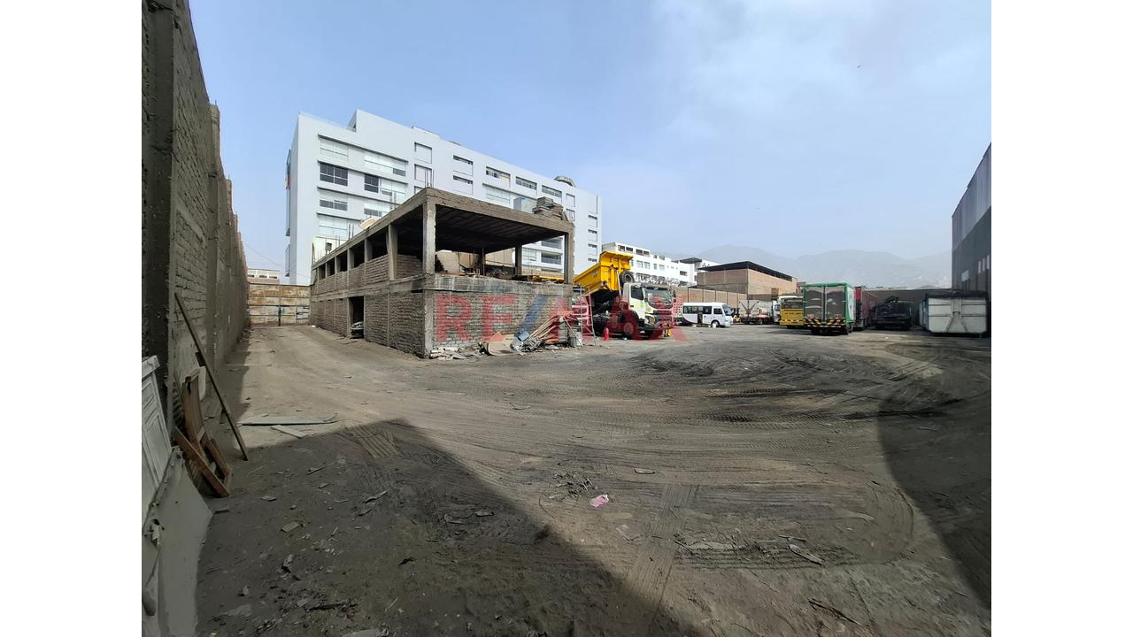 Venta De 2 Terrenos Urbanos Juntos – Ubicación Estratégica En San Juan De Lurigancho — foto 5