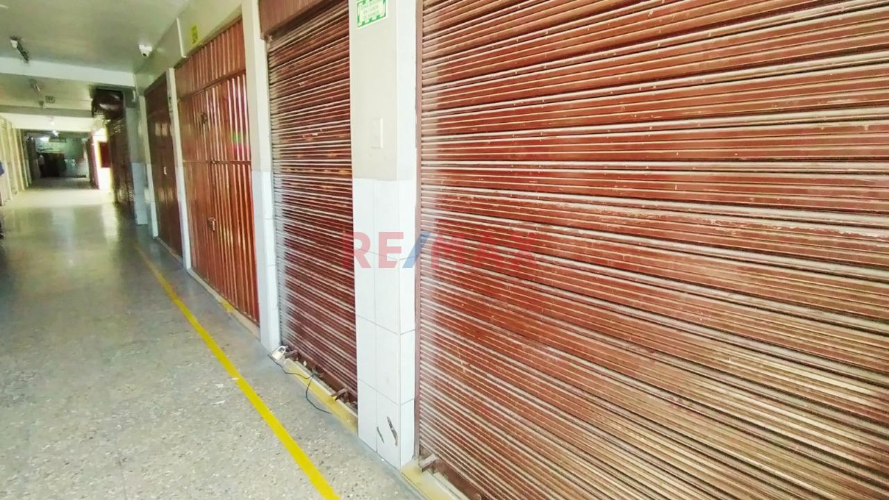 Venta De 2 Locales Comerciales En El Centro Comercial Acma — foto 5