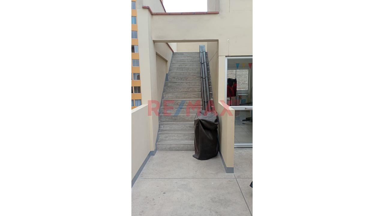 Exclusivo Departamento En Primer Piso – 100 M² En Los Altos Del Rímac - 14