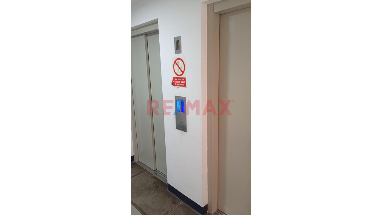 Exclusivo Departamento En Primer Piso – 100 M² En Los Altos Del Rímac - 8