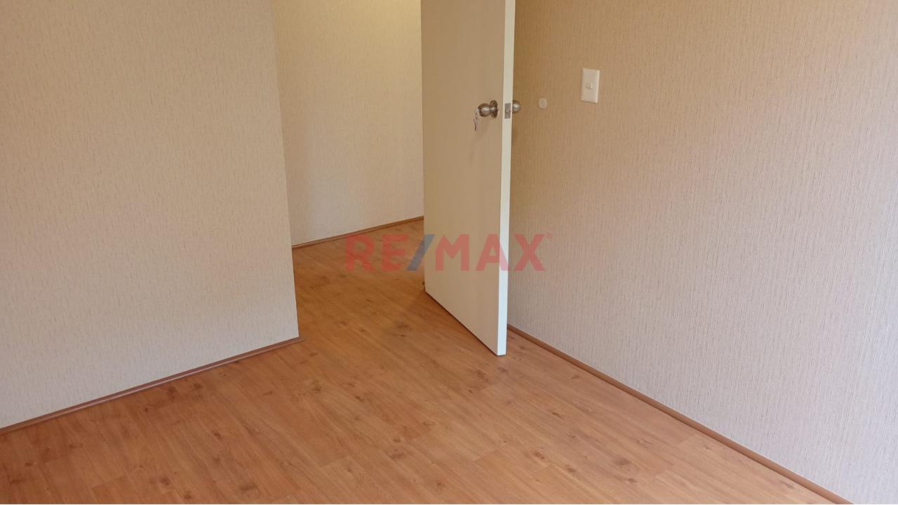 Exclusivo Departamento En Primer Piso – 100 M² En Los Altos Del Rímac - 2