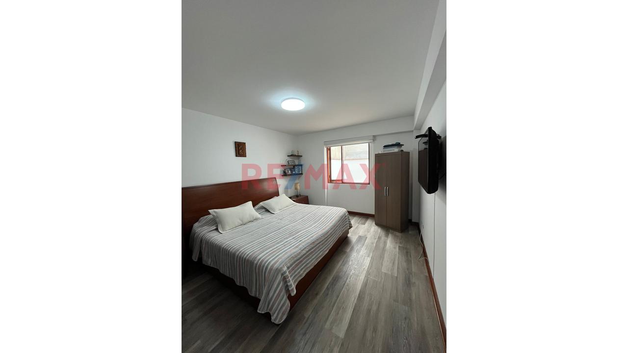 Venta Departamento En Valle Hermoso Oeste Surco — foto 15