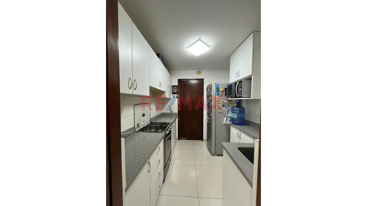 Venta Departamento En Valle Hermoso Oeste Surco — foto 3