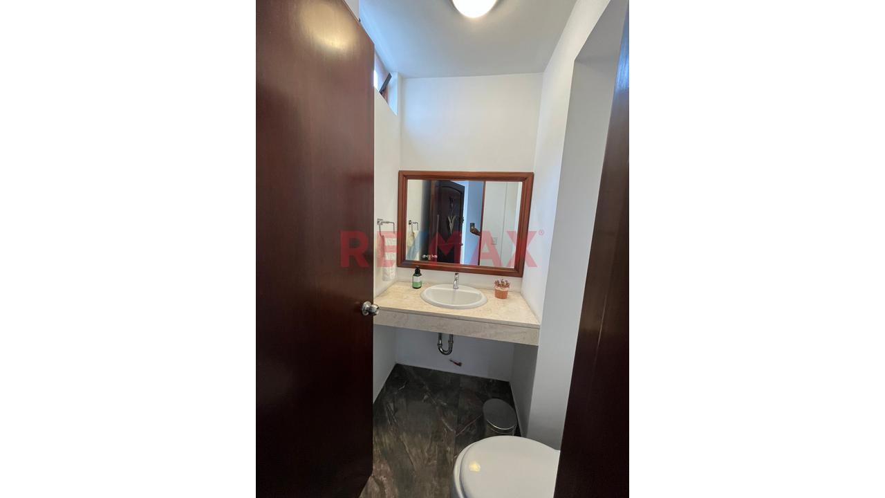 Venta Departamento En Valle Hermoso Oeste Surco — foto 7