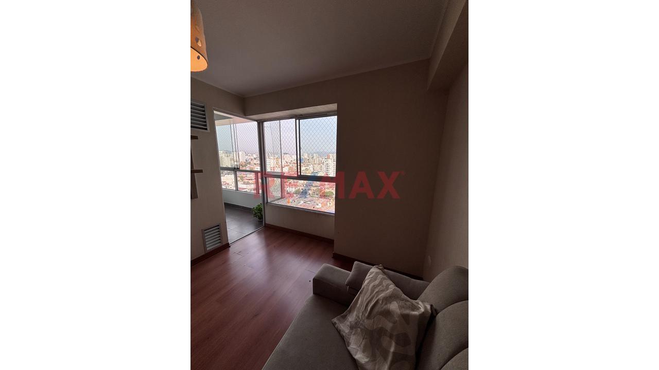 Vendo Elegante Departamento De 68 M2Y 2 Dormitorios — foto 3