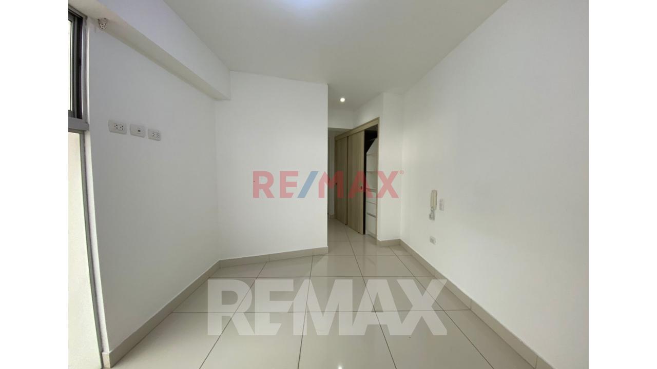 Se Vende Departamento En Magdalena Del Mar, Límite Con San Isidro — foto 5