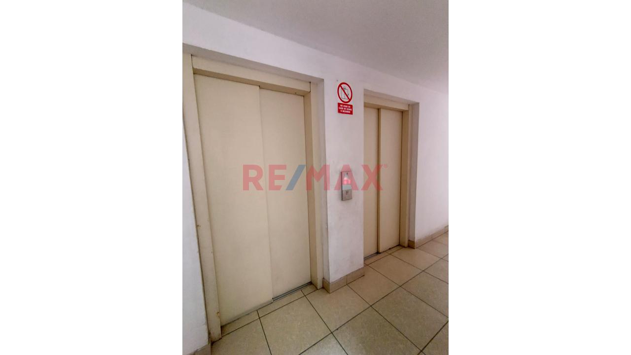 Alquiler De Departamento Moderno En Centro De Lima - 11