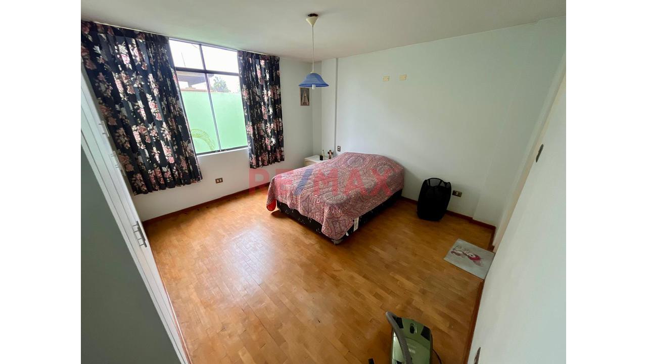 Vendo Casa De 4 Pisos En San Miguel | Espacio Comodidad Y Versatilidad - 8