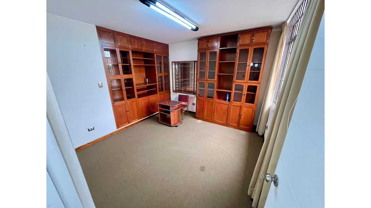 Vendo Casa De 4 Pisos En San Miguel | Espacio Comodidad Y Versatilidad - 15