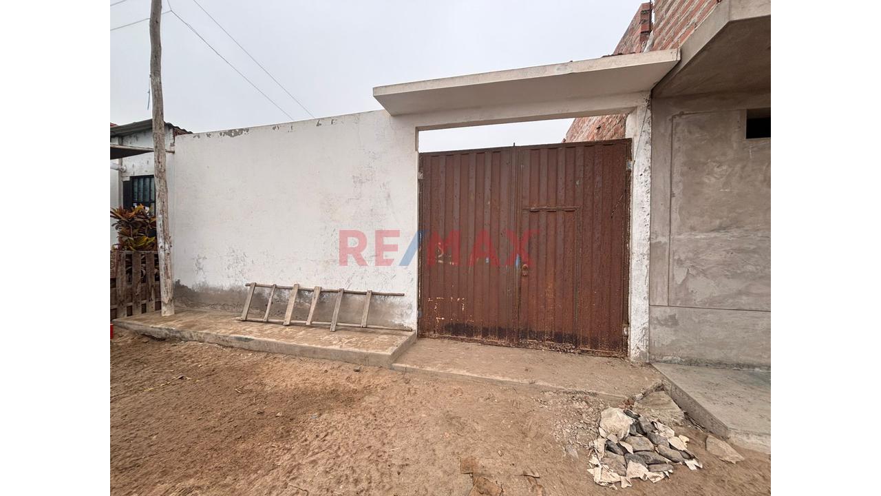 Venta De Terrreno Cercado Con Portón Amplio Cerca Al Mar - Punta Negra - 4
