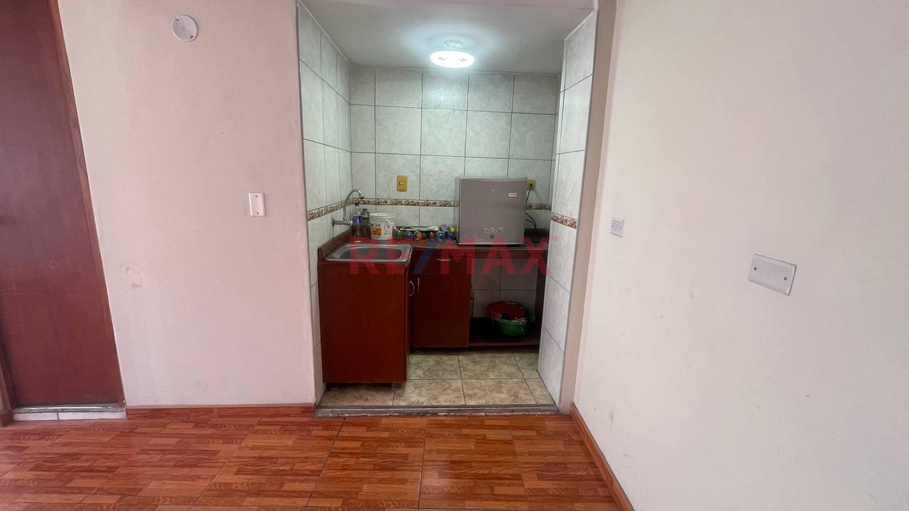 Venta De Departamento En Ate - 3