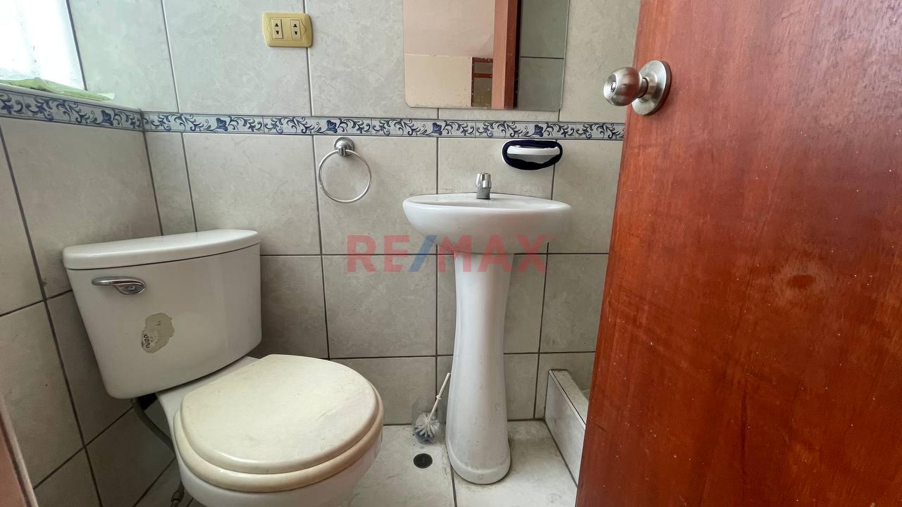 Venta De Departamento En Ate - 5