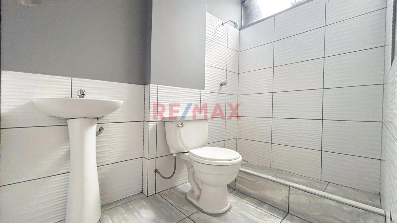 Se Vende Hermosos Departamento En Segundo Piso Con Acabados A1 En Sjl 2 Habitaciones Urb Los Jazmines — foto 11