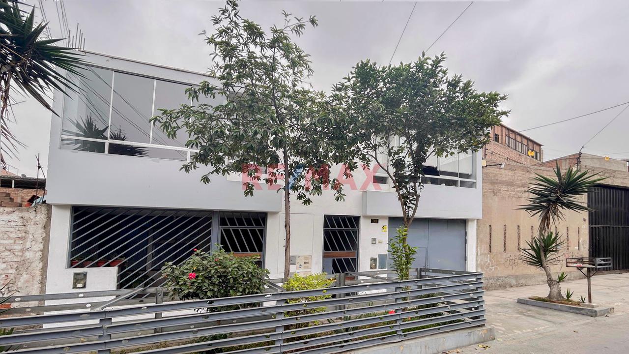 Se Vende Hermosos Departamento En Segundo Piso Con Acabados A1 En Sjl 2 Habitaciones Urb Los Jazmines — foto 12
