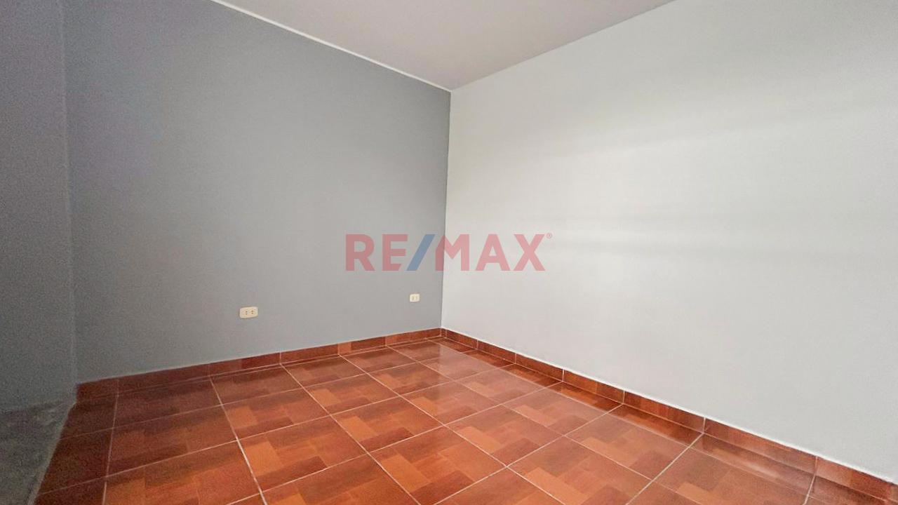 Se Vende Hermosos Departamento En Segundo Piso Con Acabados A1 En Sjl 2 Habitaciones Urb Los Jazmines — foto 8