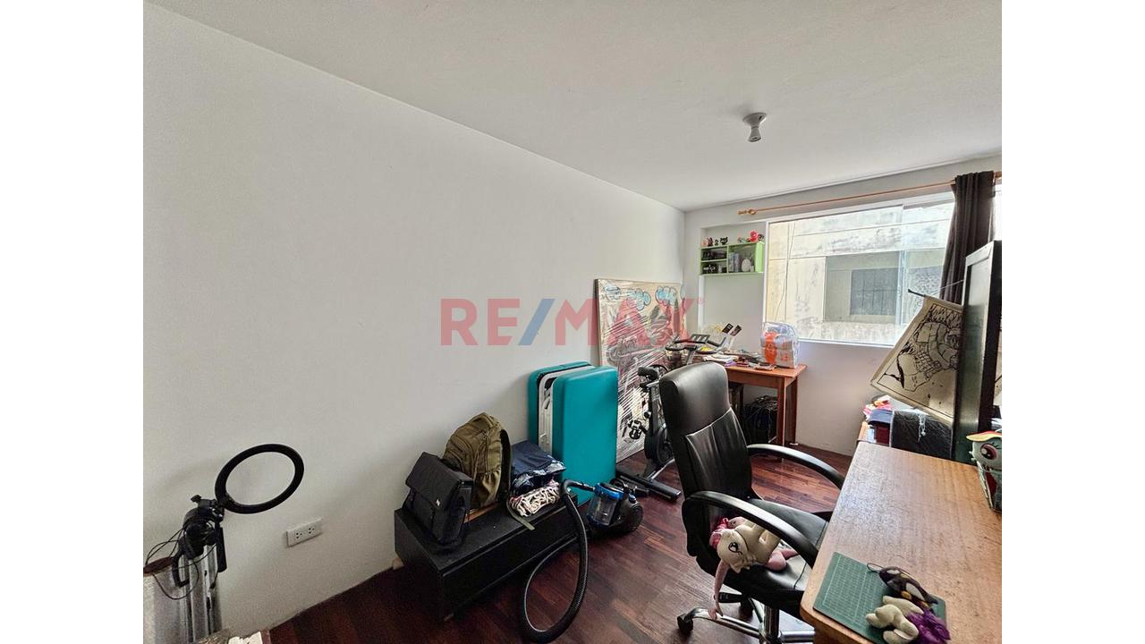 Amplio Departamento (Excelente Ubicacion San Miguel) — foto 8