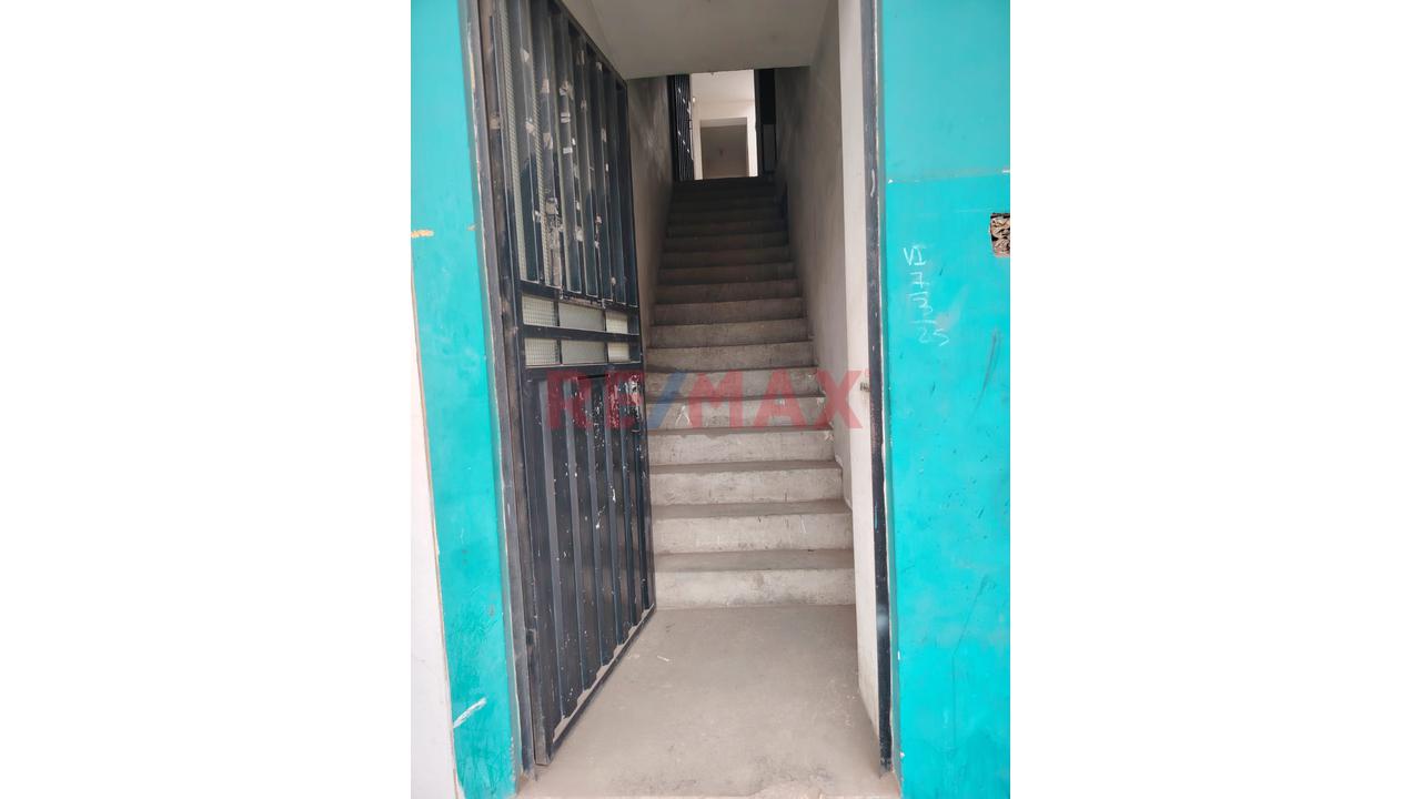 Casa en Venta ubicado en Av. Mariano Condorcanqui Mz.o - Lt.36 Casa en Venta ubicado en Av. Mariano Condorcanqui Mz.o - Lt.36