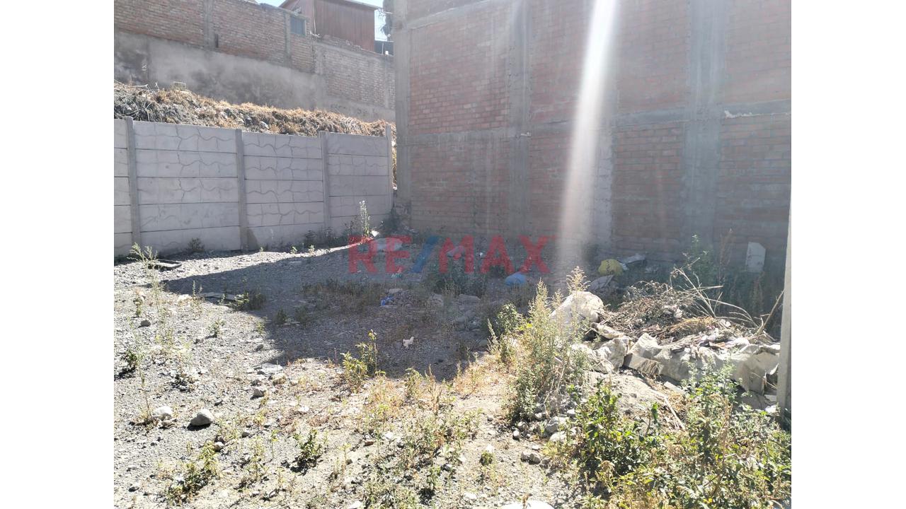 Venta De Terreno En Urbanizacion Privada "Las Praderas De Tiabaya" - 4