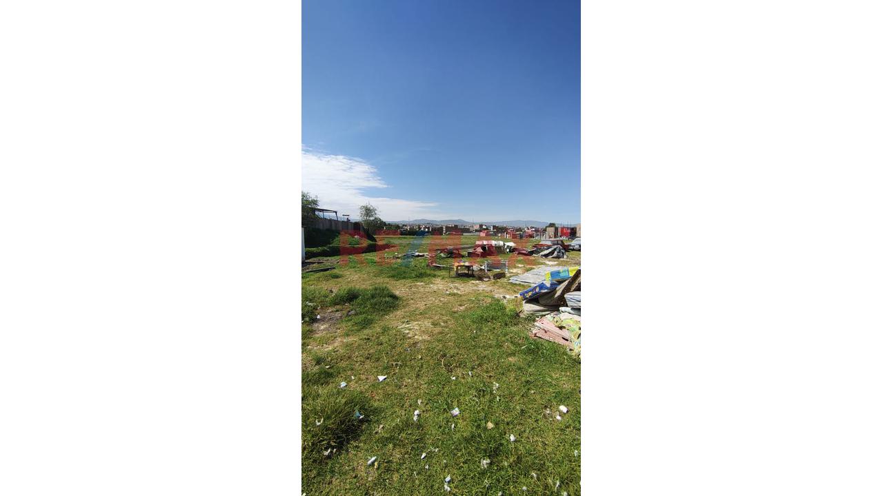 Vendo Amplio Terreno En Av. La Amistad - Socabaya - 6