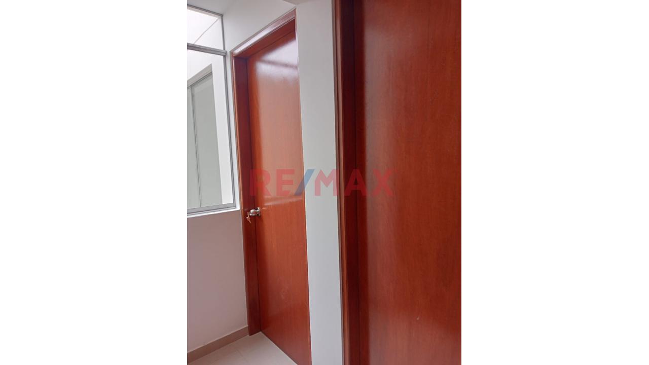 Vendo Departamento De Estreno En Santiago De Surco 4To Piso — foto 10