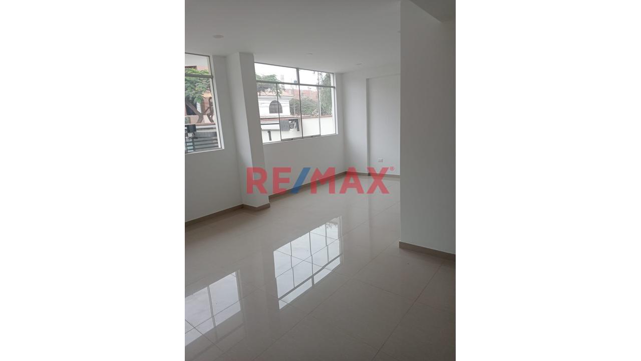 Vendo Departamento De Estreno En Santiago De Surco 4To Piso